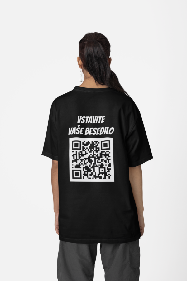 Custom text T-shirt - Oversized - Image 3